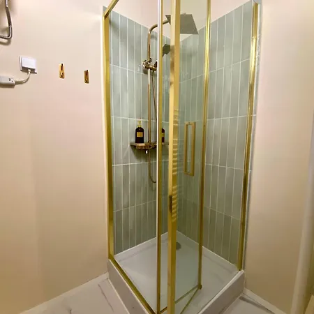 アパート Csendes Veszprem Mellett *