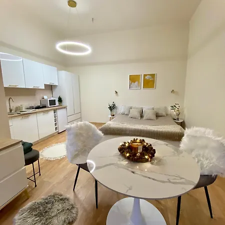 Csendes Veszprem Mellett * Szentkiralyszabadja