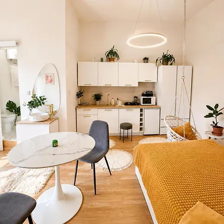 Csendes Veszprem Mellett Apartment Szentkiralyszabadja