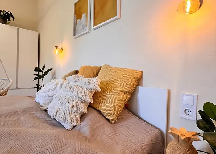 Csendes Veszprem Mellett *